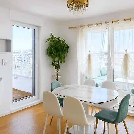 شقة Bright Spacious Flat Near Paris *